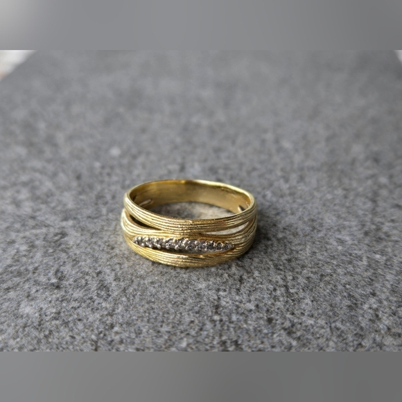 I.Reiss 14K Gold 0.10 ct. tw. Highway Ring, size 7 - Picture 4 of 16